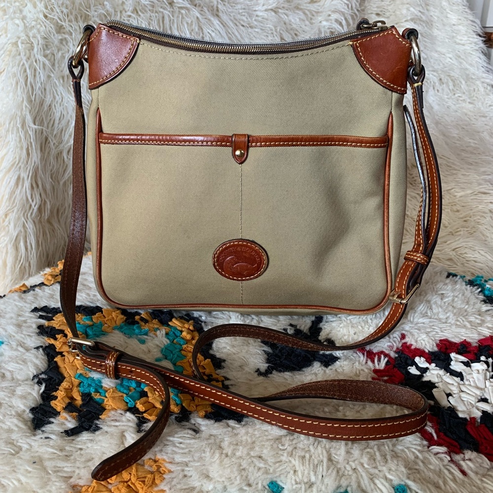 Dooney & Bourke crossbody bag